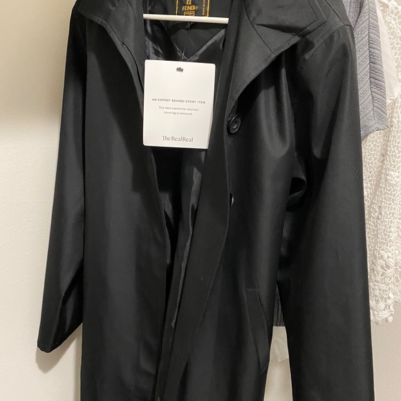 ✨ FENDI ✨ TRENCH COAT - Picture 2 of 3